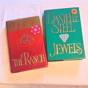 BOGO! Danielle Steel, Take a break from online! Hardcover "The Ranch" & "Jewels"
